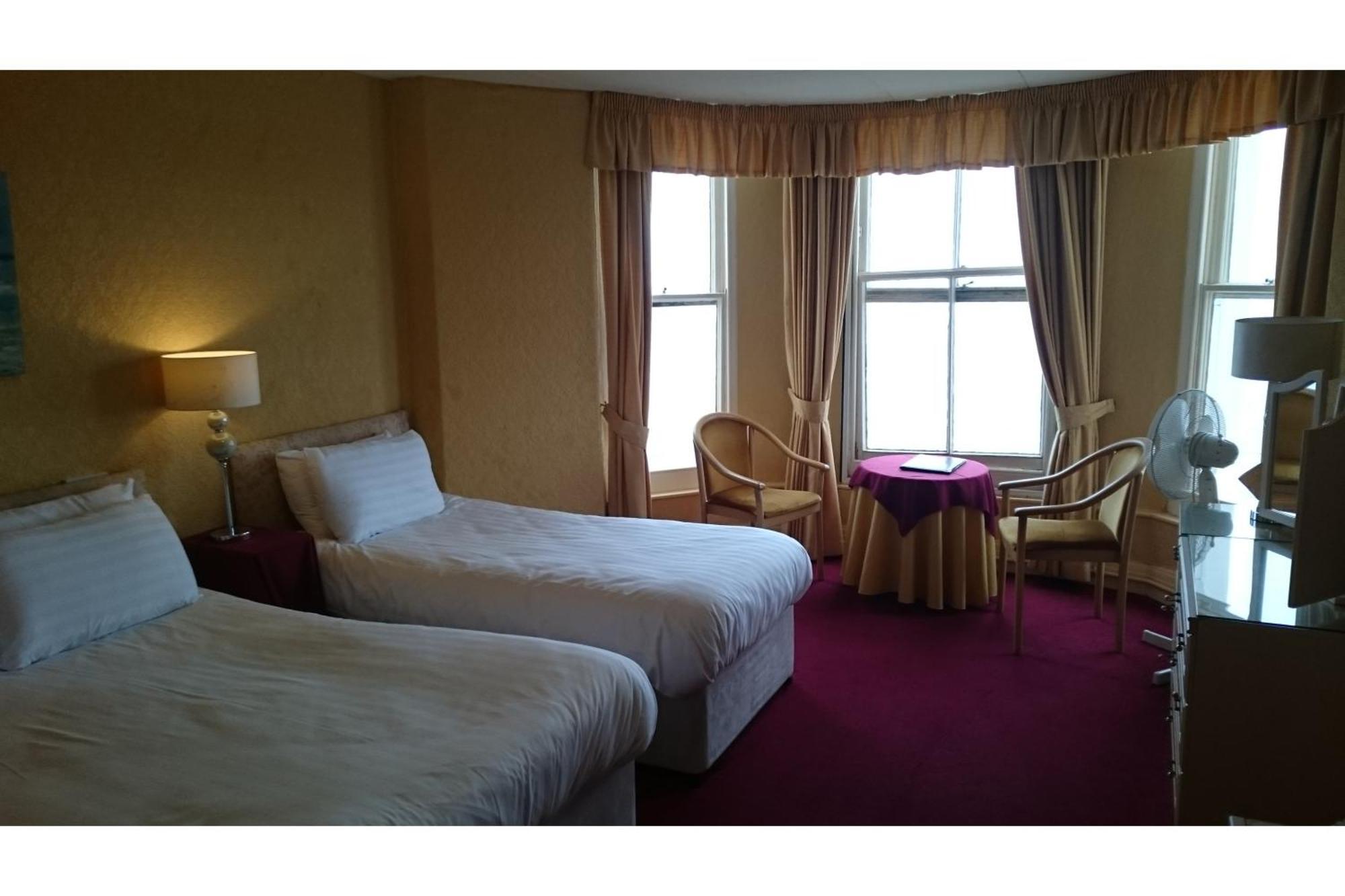 The Belgrave Hotel Tenby Kültér fotó