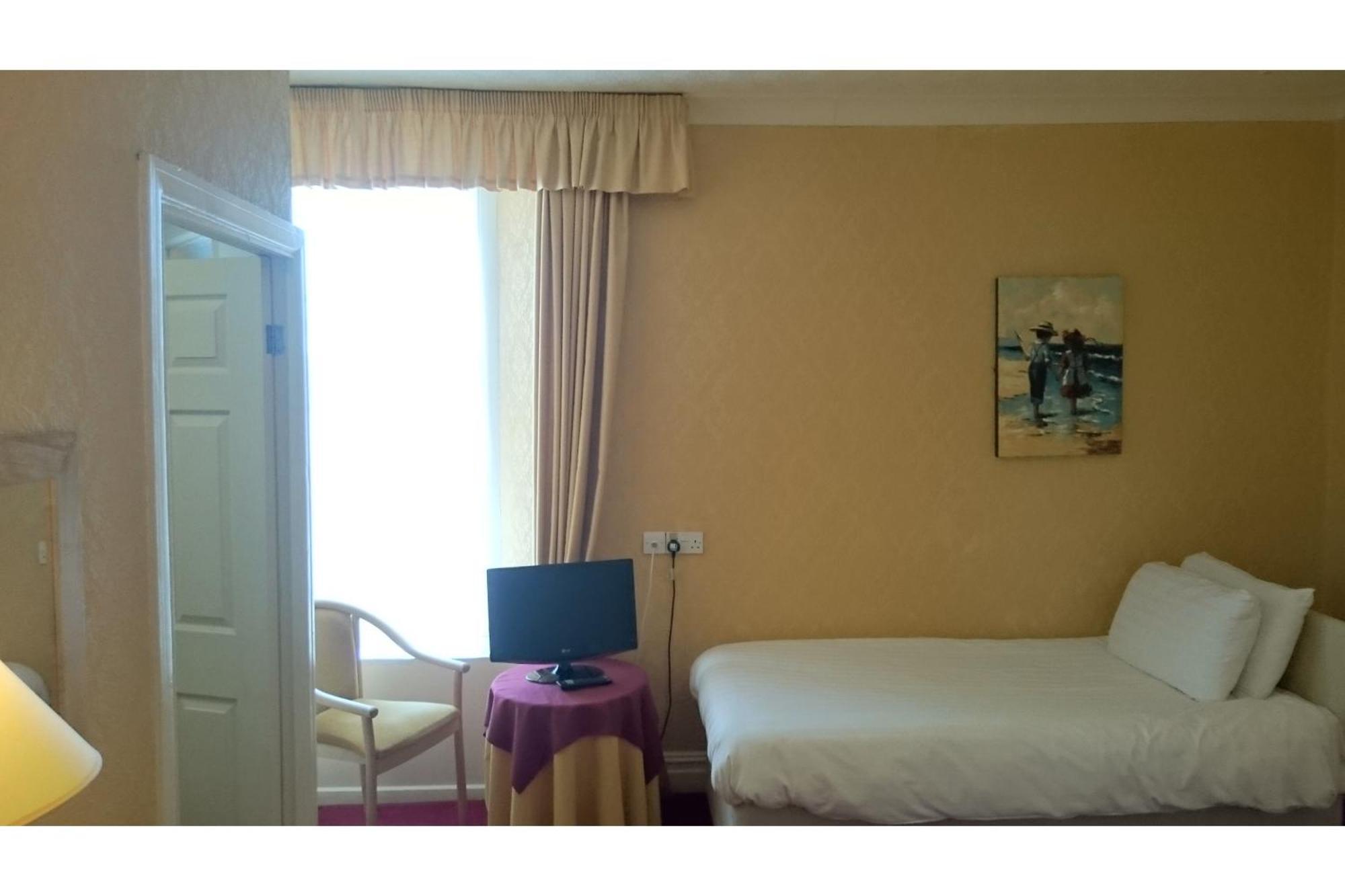 The Belgrave Hotel Tenby Kültér fotó
