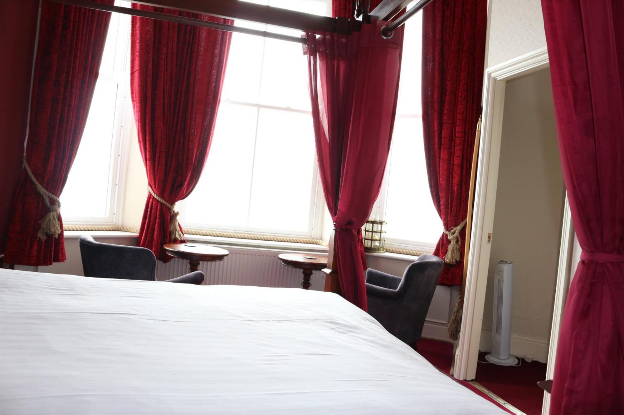 The Belgrave Hotel Tenby Kültér fotó
