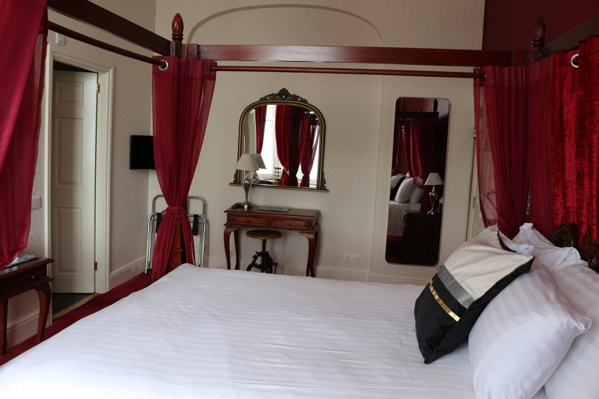 The Belgrave Hotel Tenby Kültér fotó